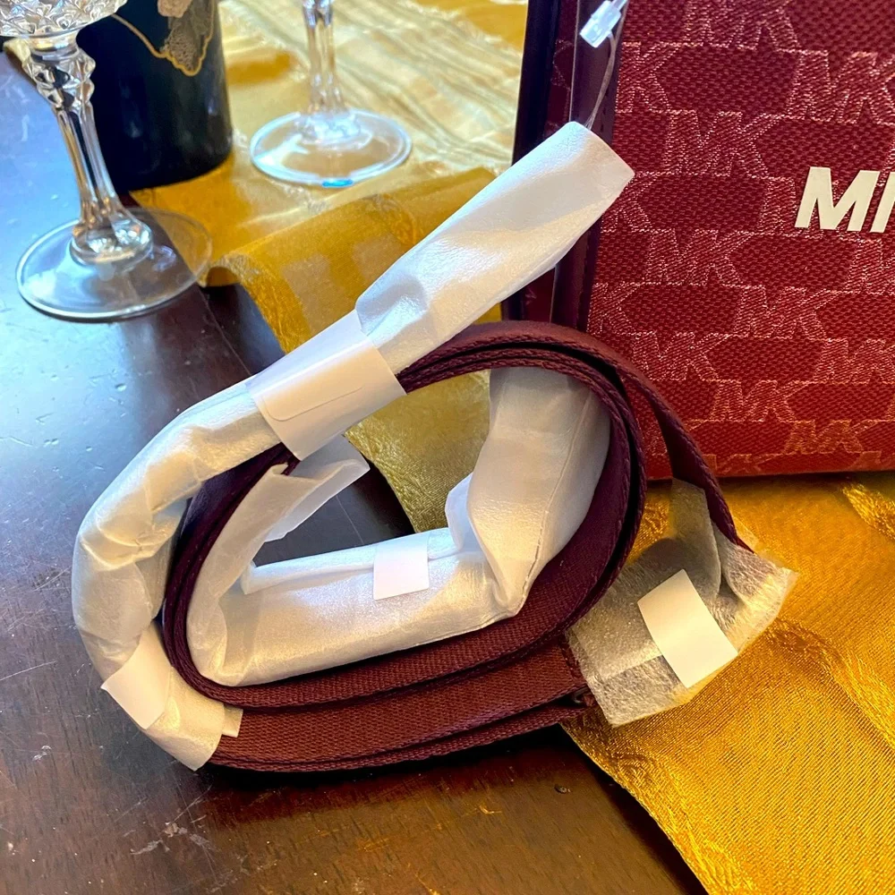 New with Tags - Michael Kors combination purse and wallet. - Picture 9 of 15